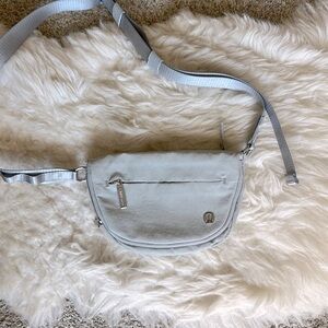 LULULEMON belt bag
